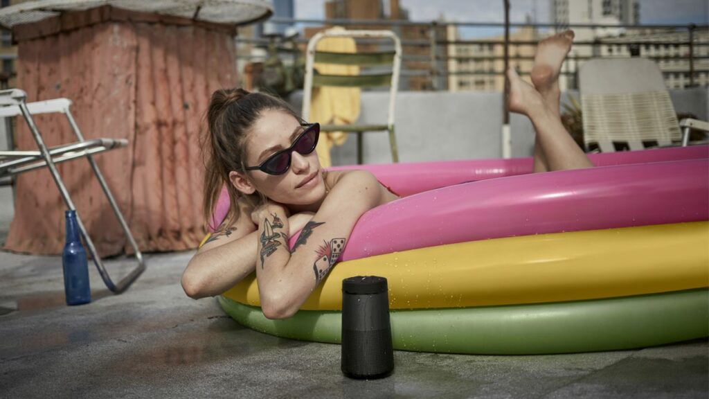 parlante-bose-soundlink-revolve-ii-negro-e