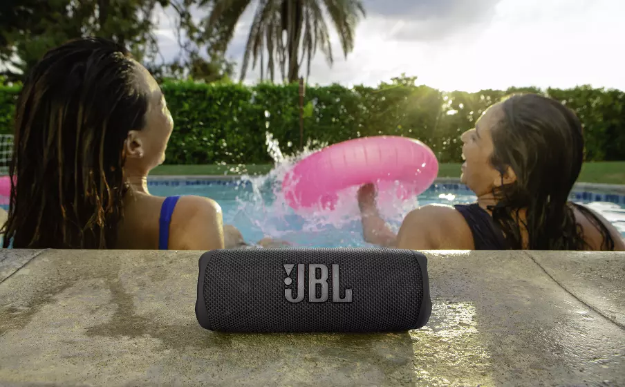 parlante-jbl-flip-6-blanco-b